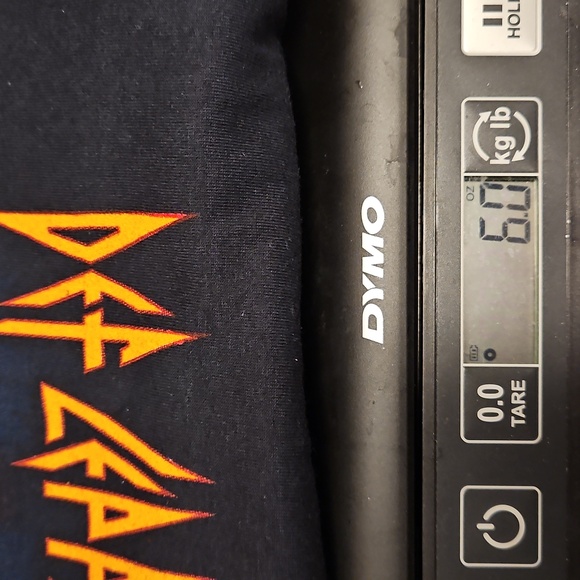 Def Leppard Journey Tour 2018 Black short sleeve Graphic Tee Lg. Cities On Back - Picture 8 of 8